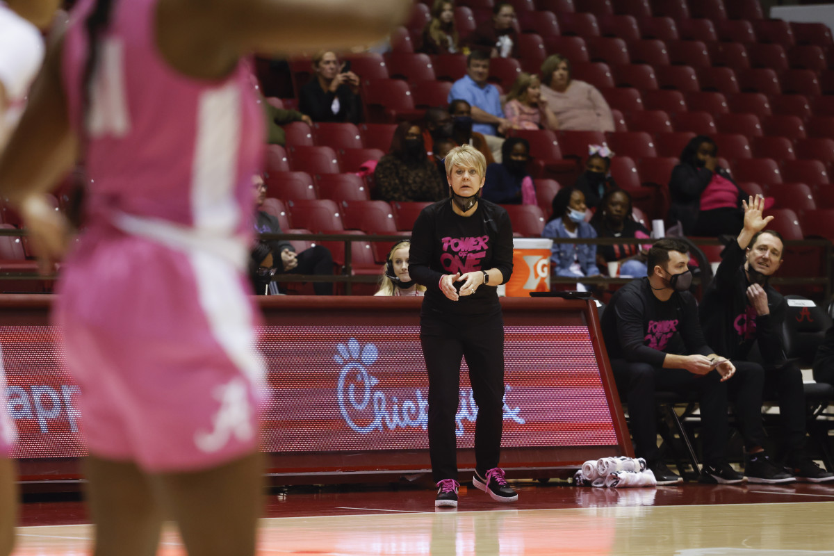 021322_WBB_CurryKr_Kentucky_JH0276